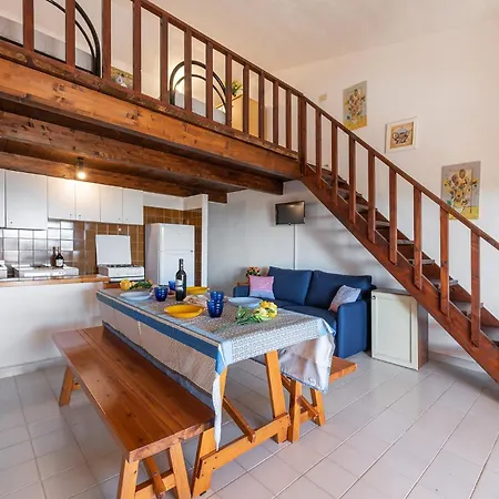 Trilo Bellavista 1 Apartment Porto Istana
